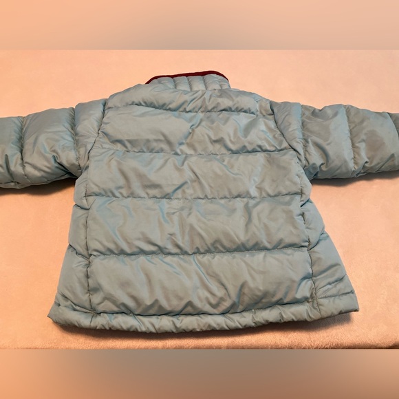 Patagonia Sky Blue Down Puffer Jacket with Maroon Accents - Picture 3 of 6